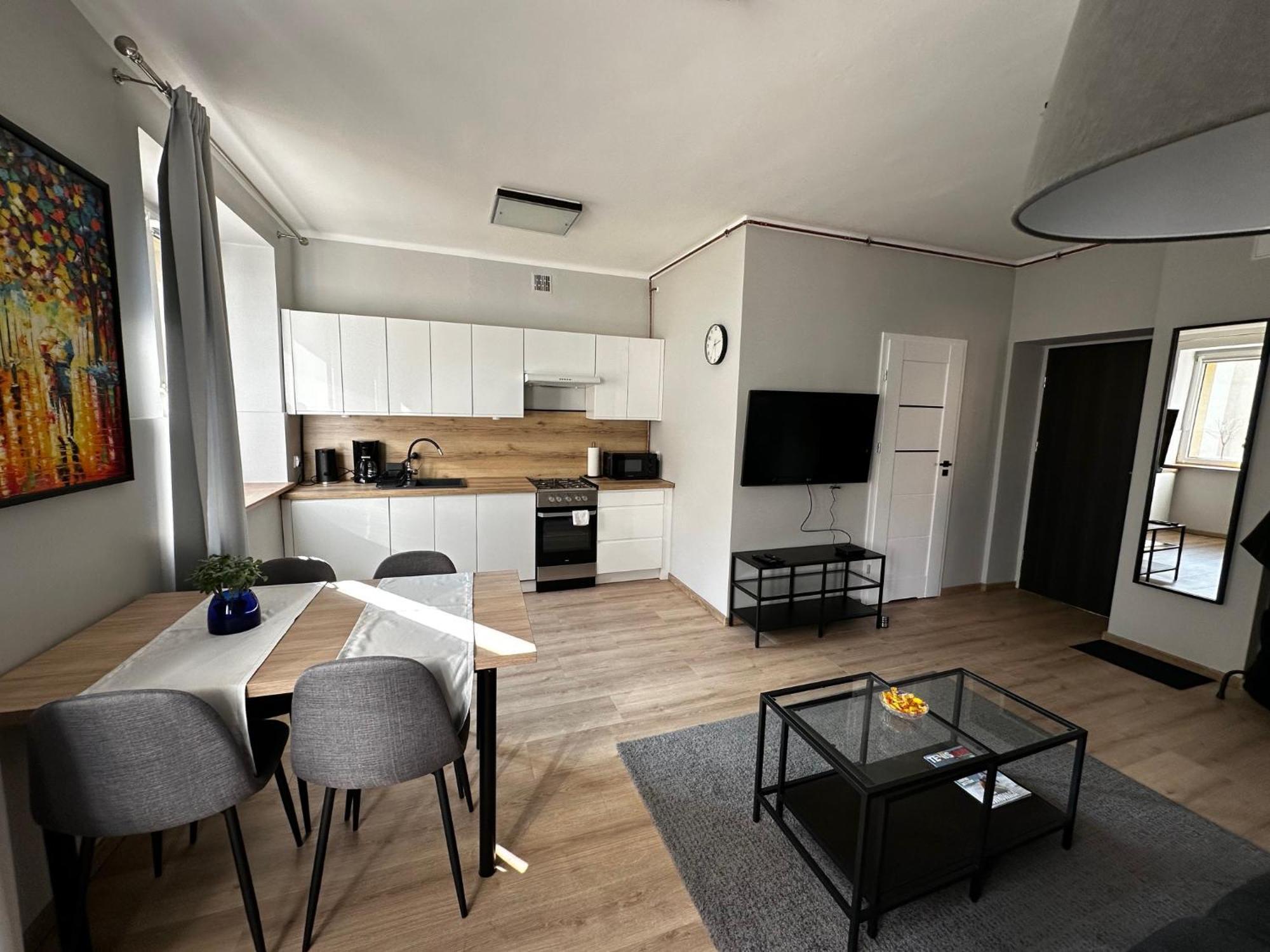 Cicha 25 Apartment คาโตวีตเซ ภายนอก รูปภาพ