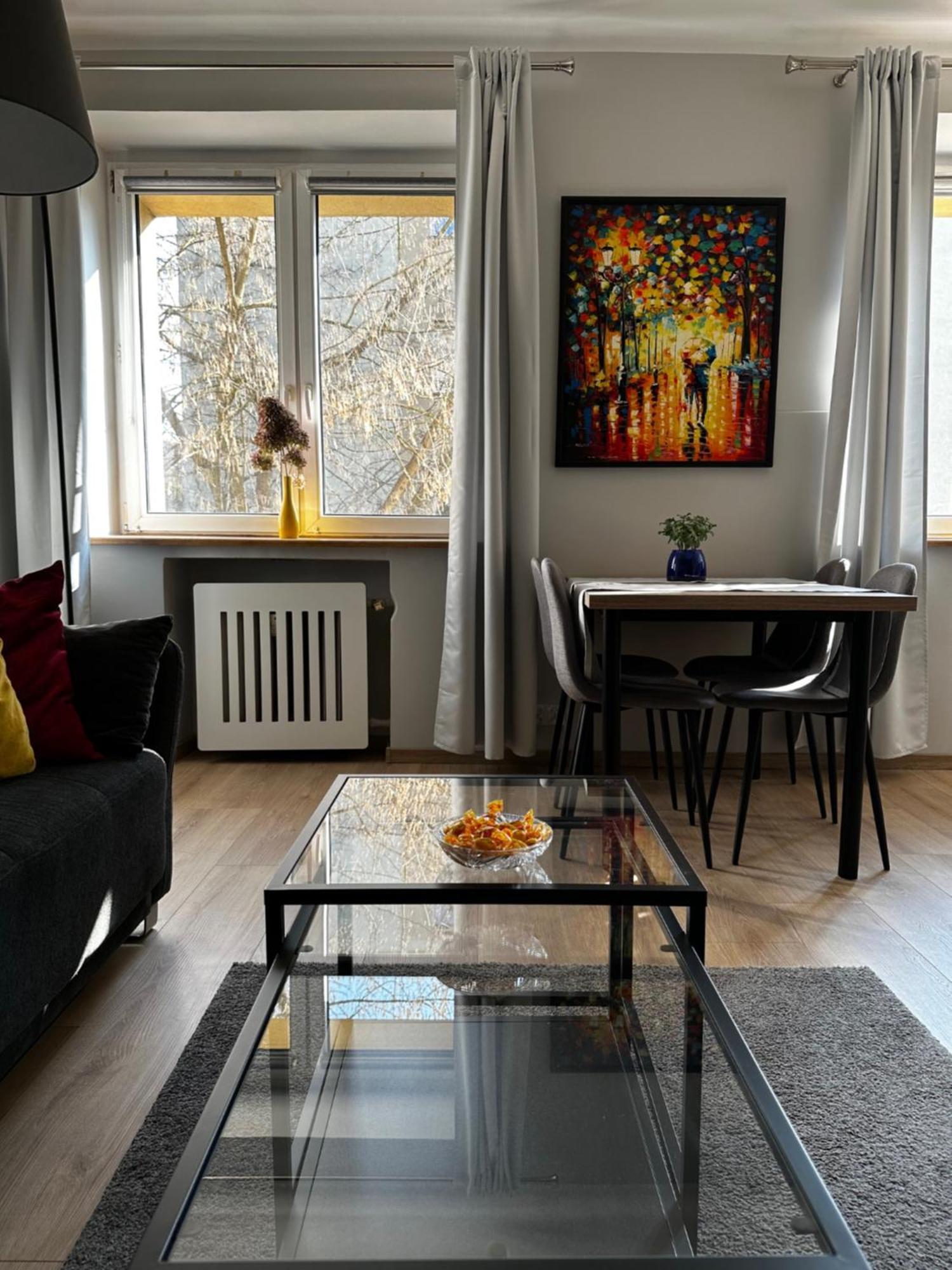 Cicha 25 Apartment คาโตวีตเซ ภายนอก รูปภาพ