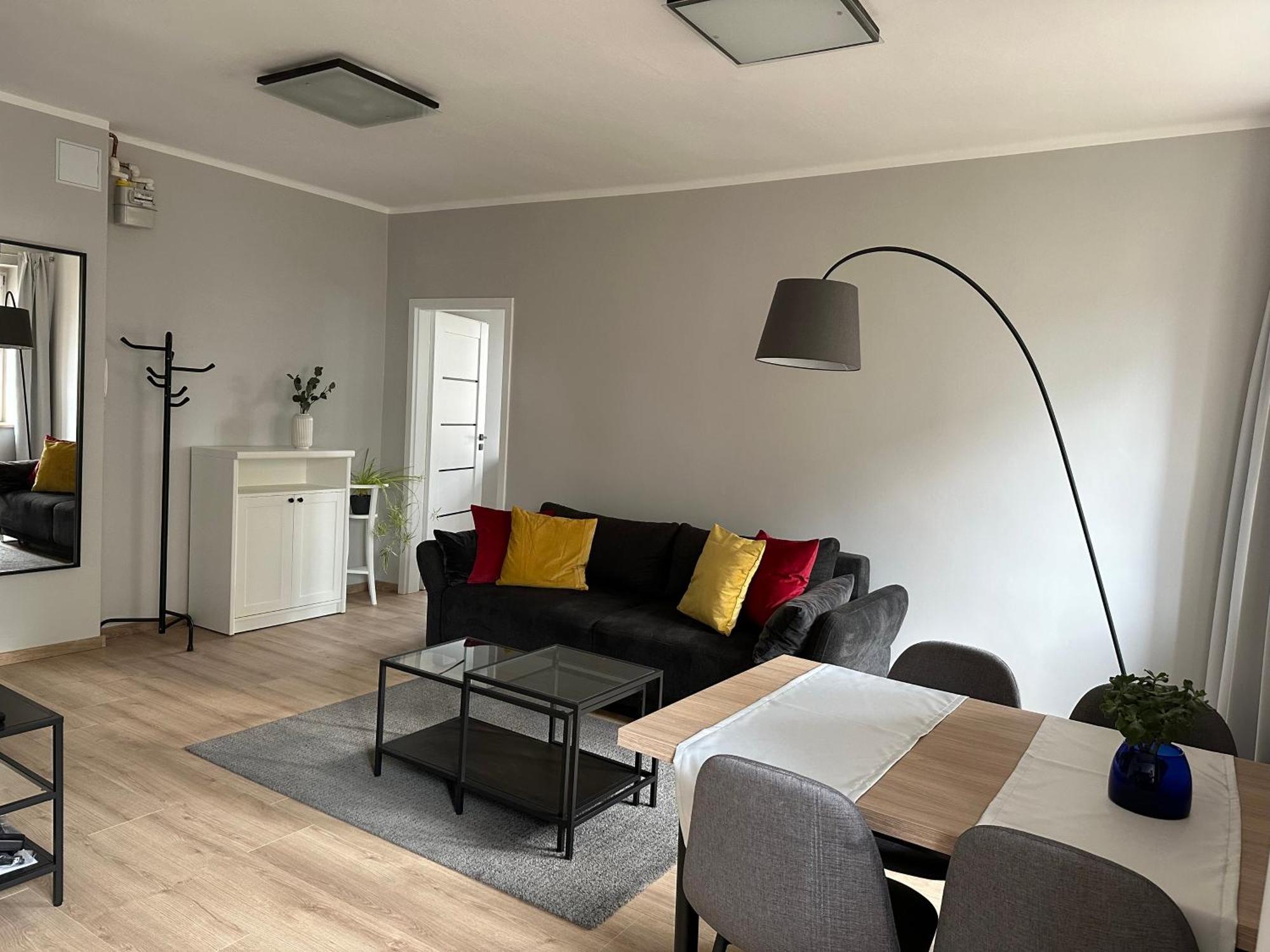 Cicha 25 Apartment คาโตวีตเซ ภายนอก รูปภาพ